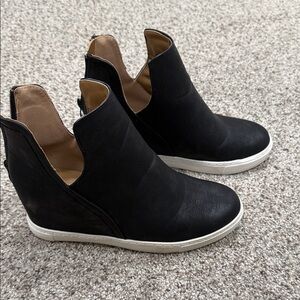 Volatile Black Ankle Wedge Shoes
